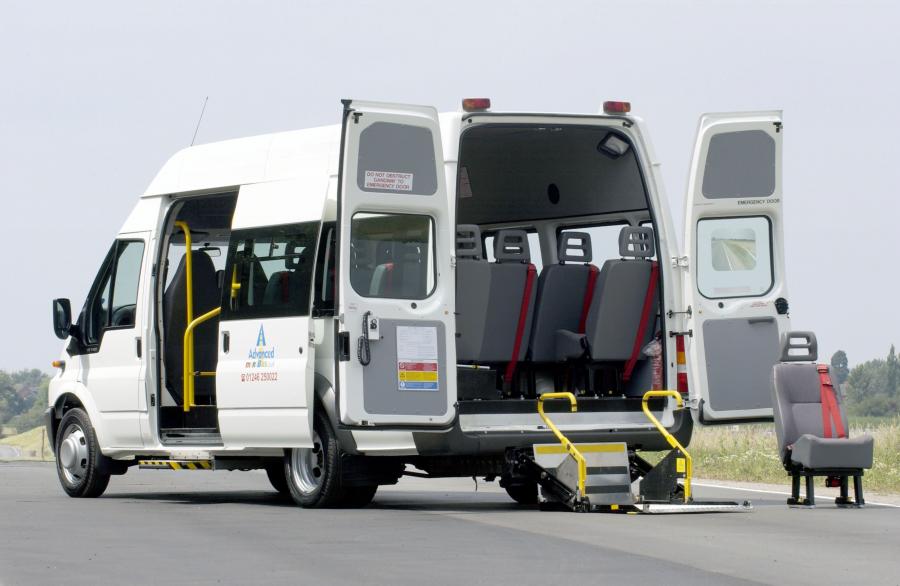  Ford Transit 2000 года  (фото 24 из 109)